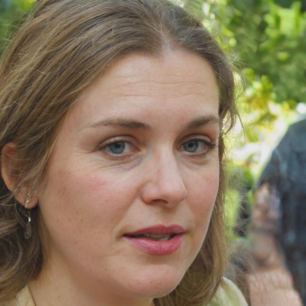 Zeynep Durmuş, Education Specialist